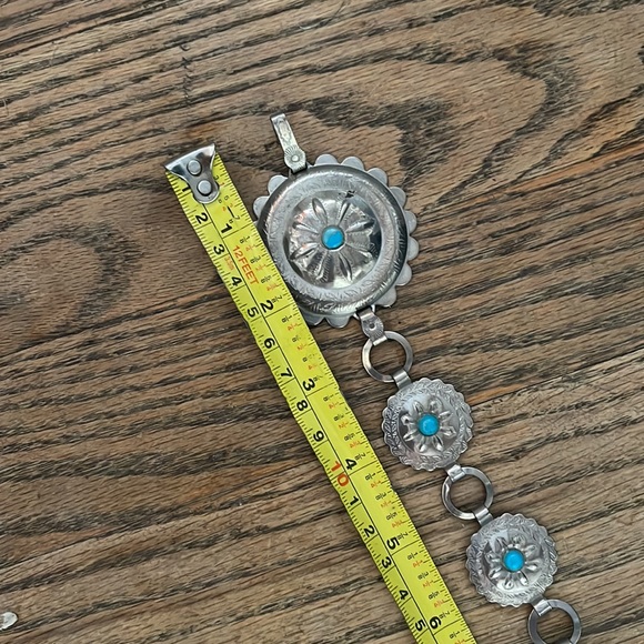 Super cute, silver and turquoise decorative belt - Picture 6 of 7